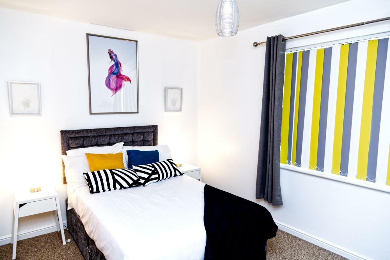 The Pent House - Lushio Apartments Northampton Exteriör bild